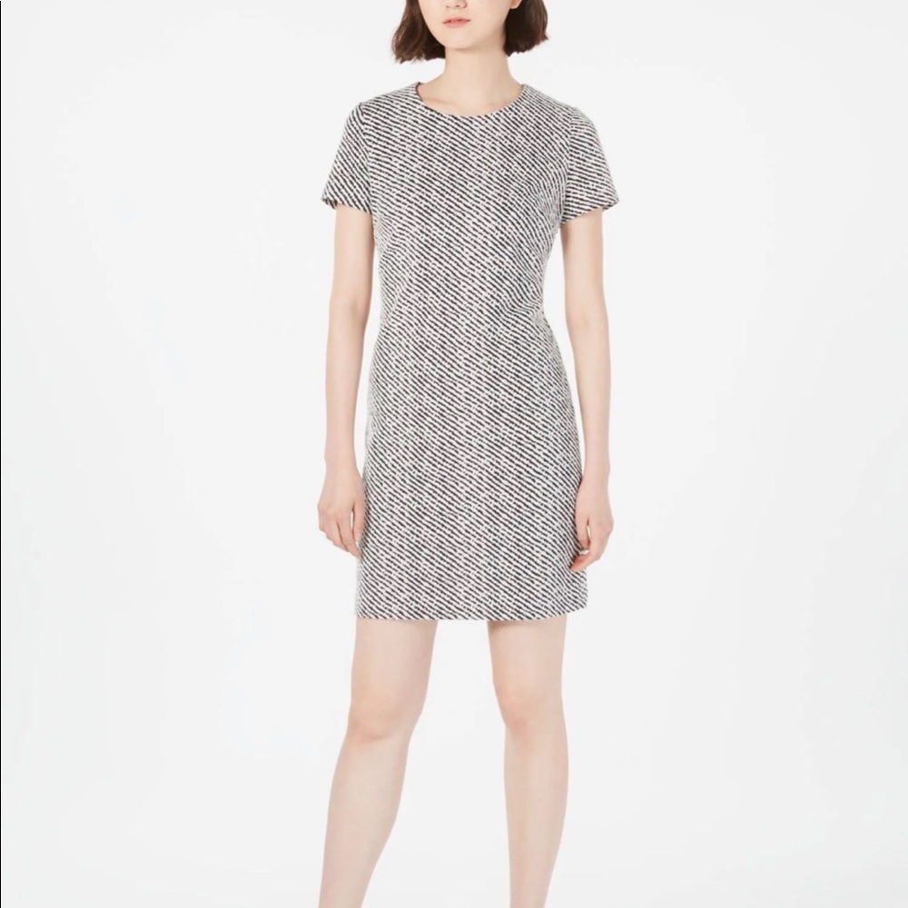 Calvin Klein - Stripped business t-shirt dress